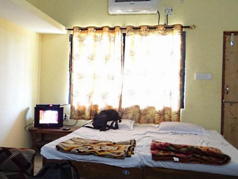 Oyo Flagship Tadoba Tiger Resort Mohurli Extérieur photo
