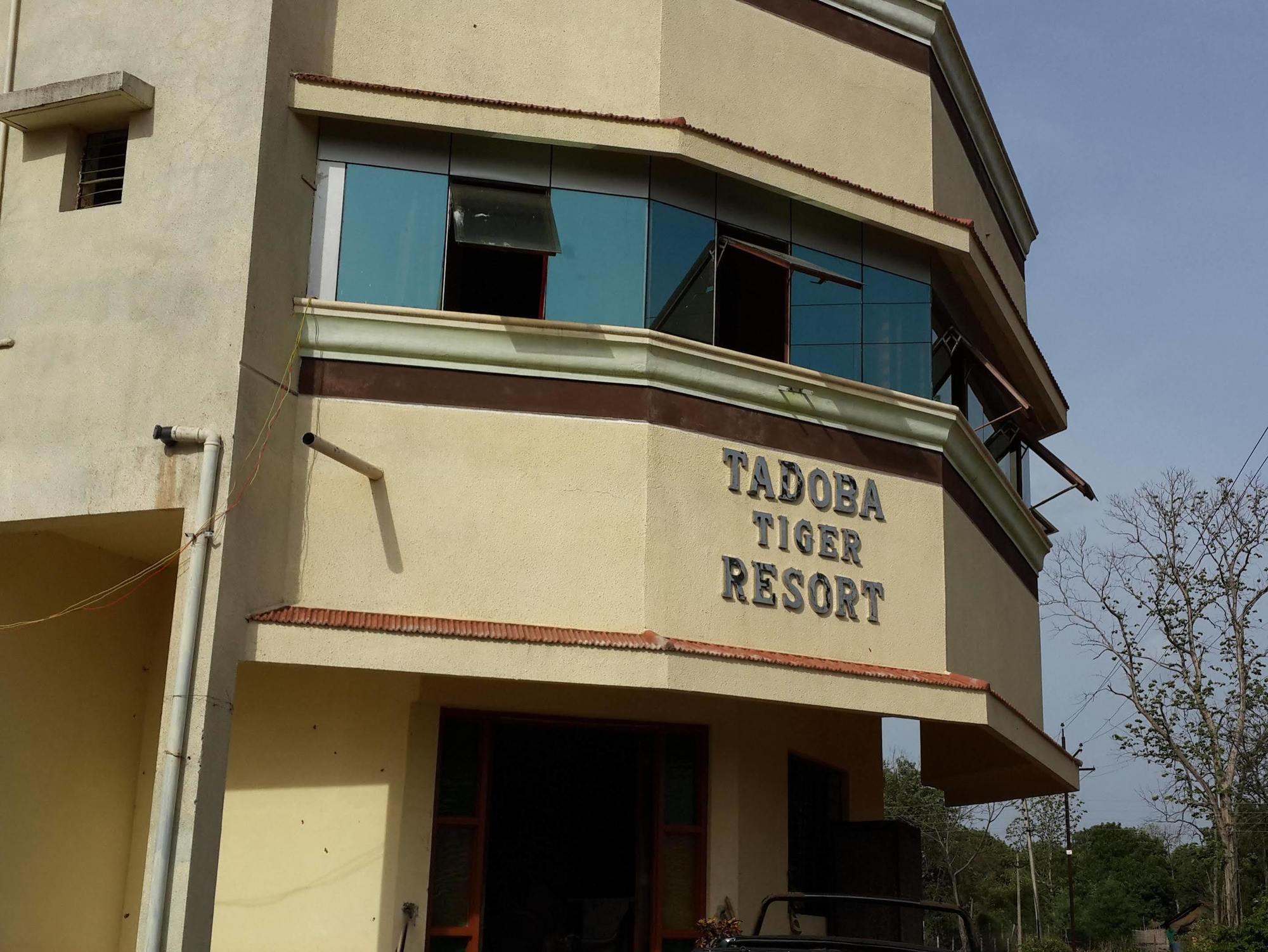 Oyo Flagship Tadoba Tiger Resort Mohurli Extérieur photo